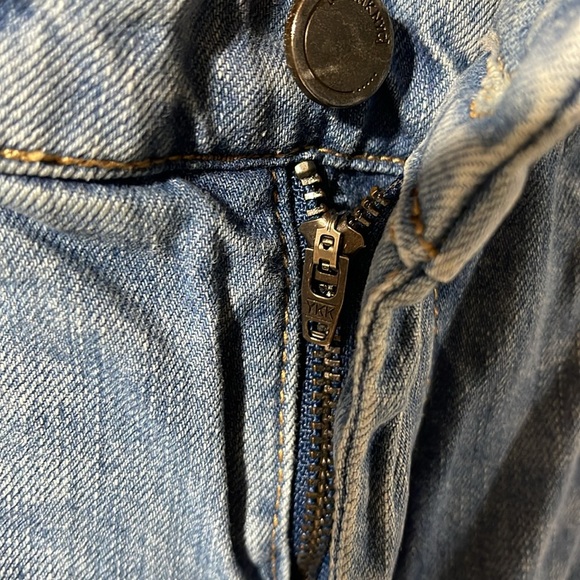 BLANK NYC NORDSTROM PATCHED JEANS 28 - Picture 4 of 8